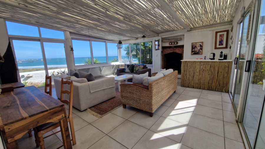 5 Bedroom Property for Sale in Paternoster Western Cape